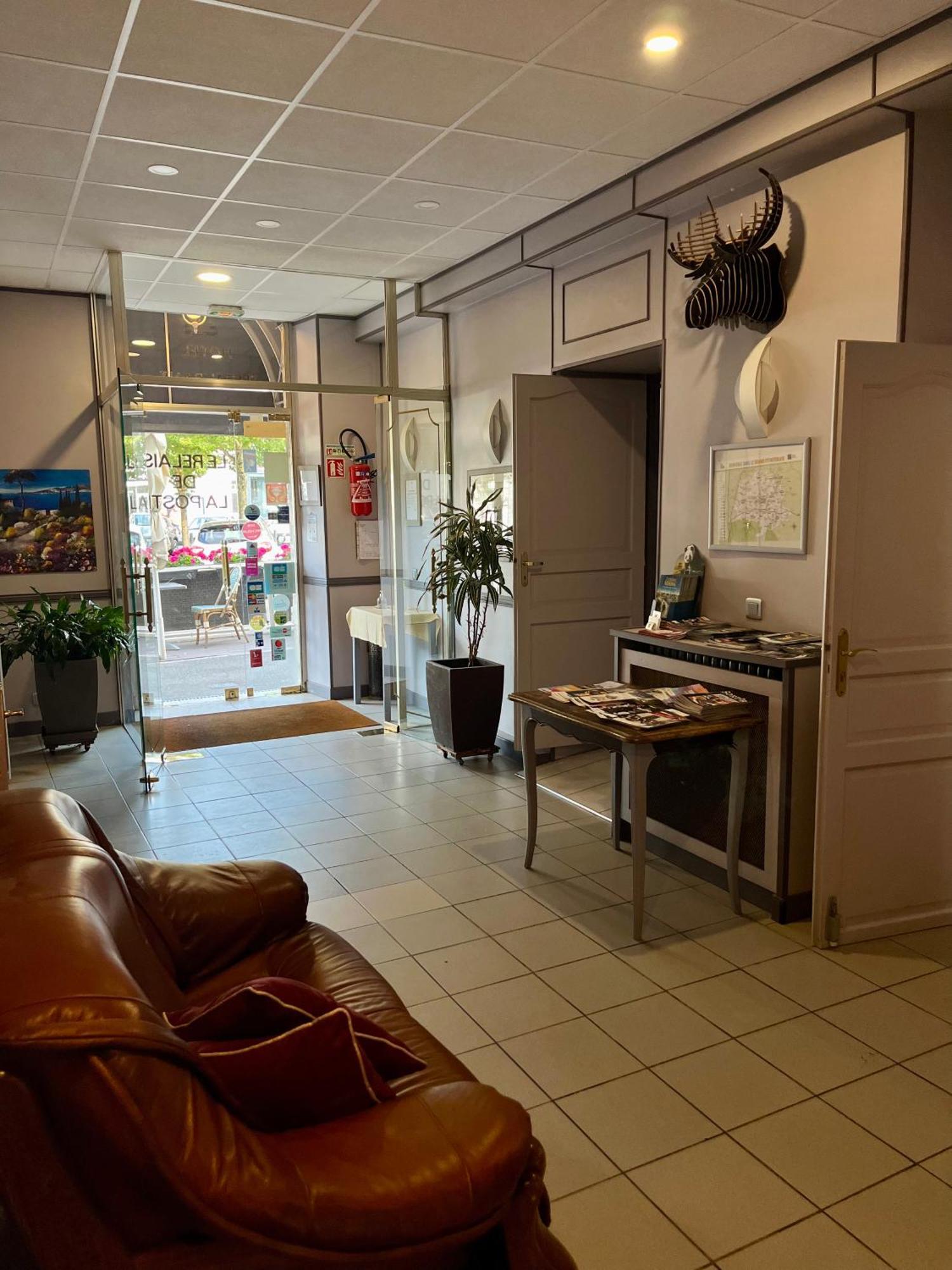 Le Relais De La Poste Hotel Pithiviers Buitenkant foto